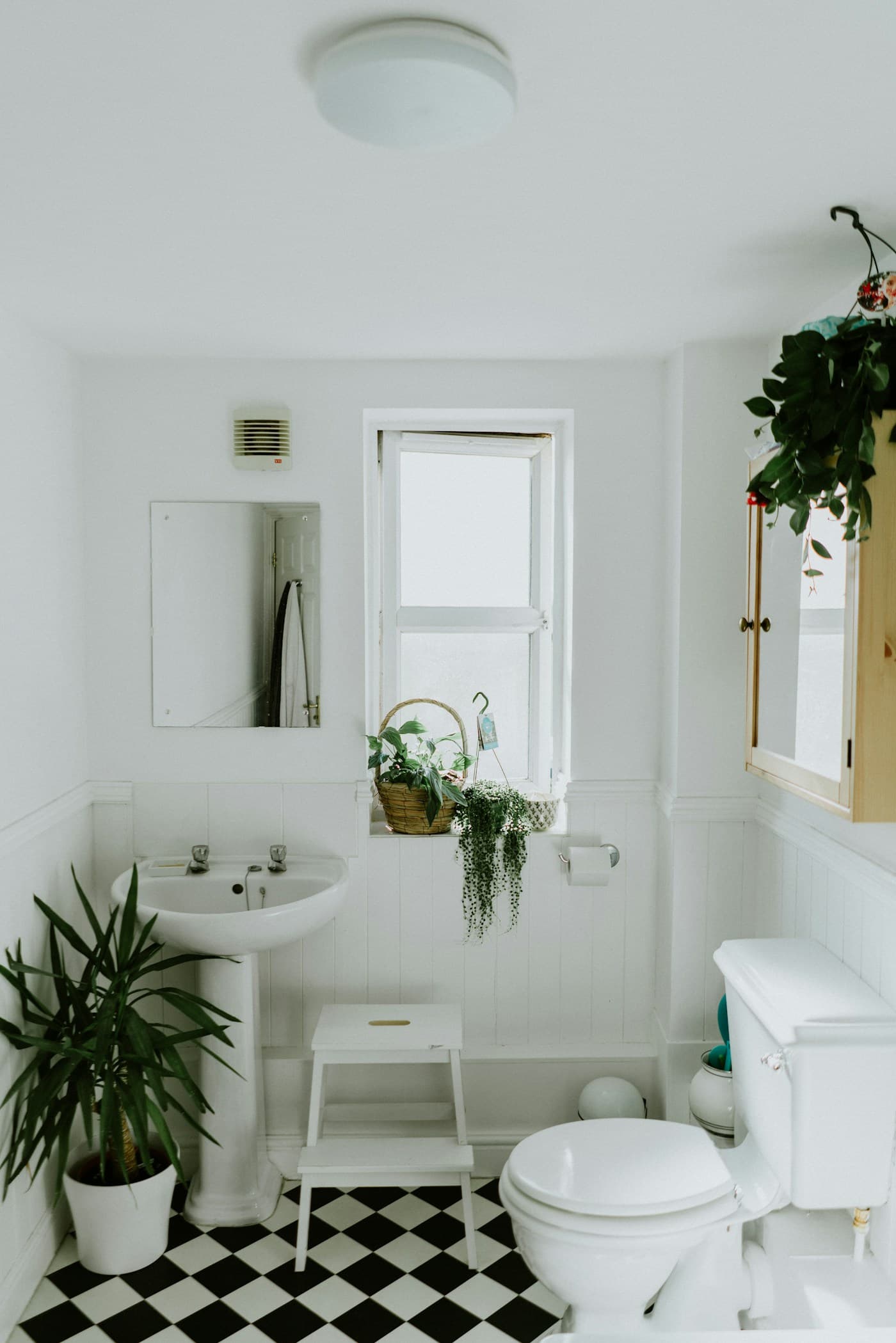 Stylish bathroom vanity and tiling