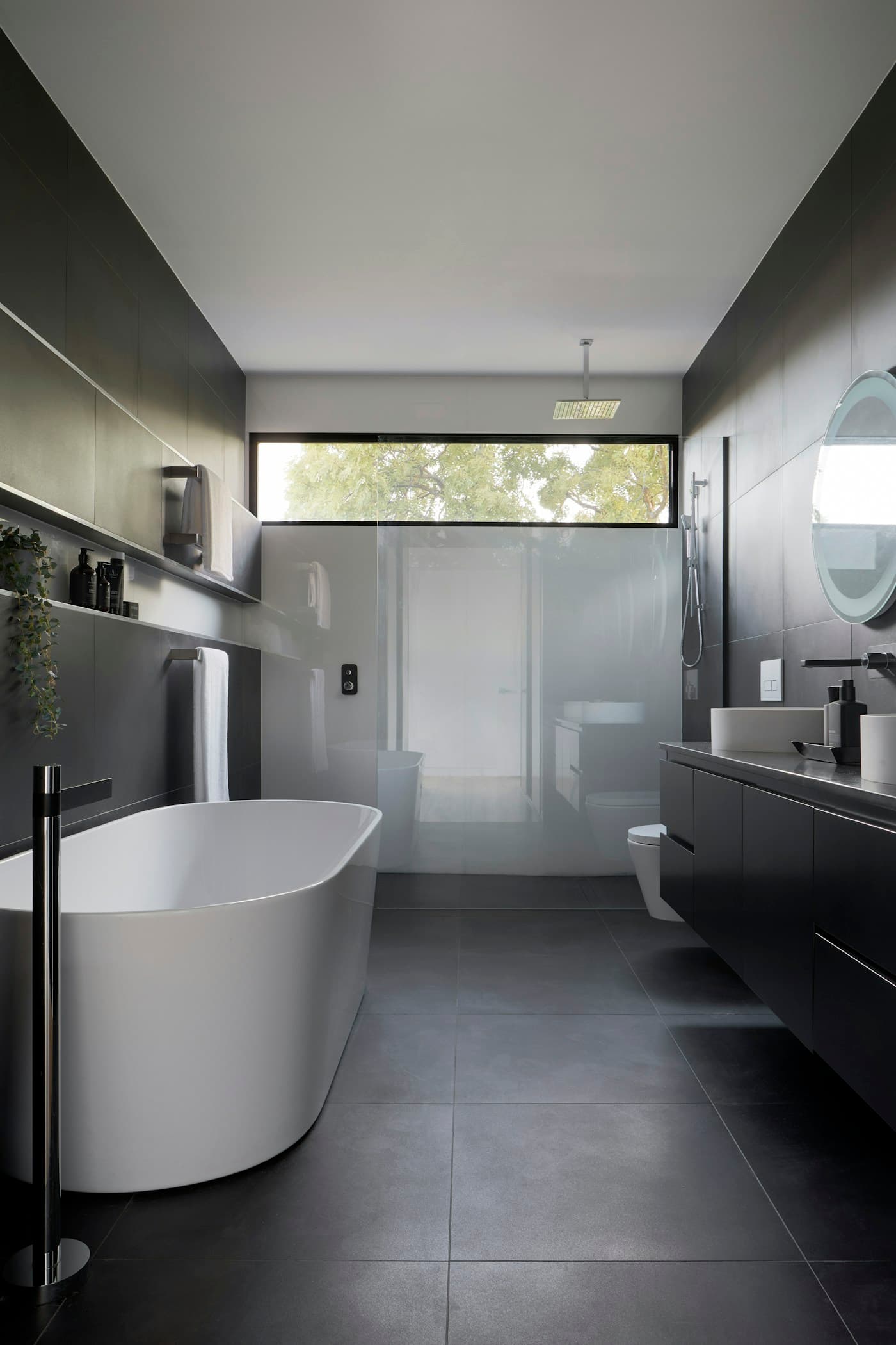 Contemporary kitchen cabinetry and worktops